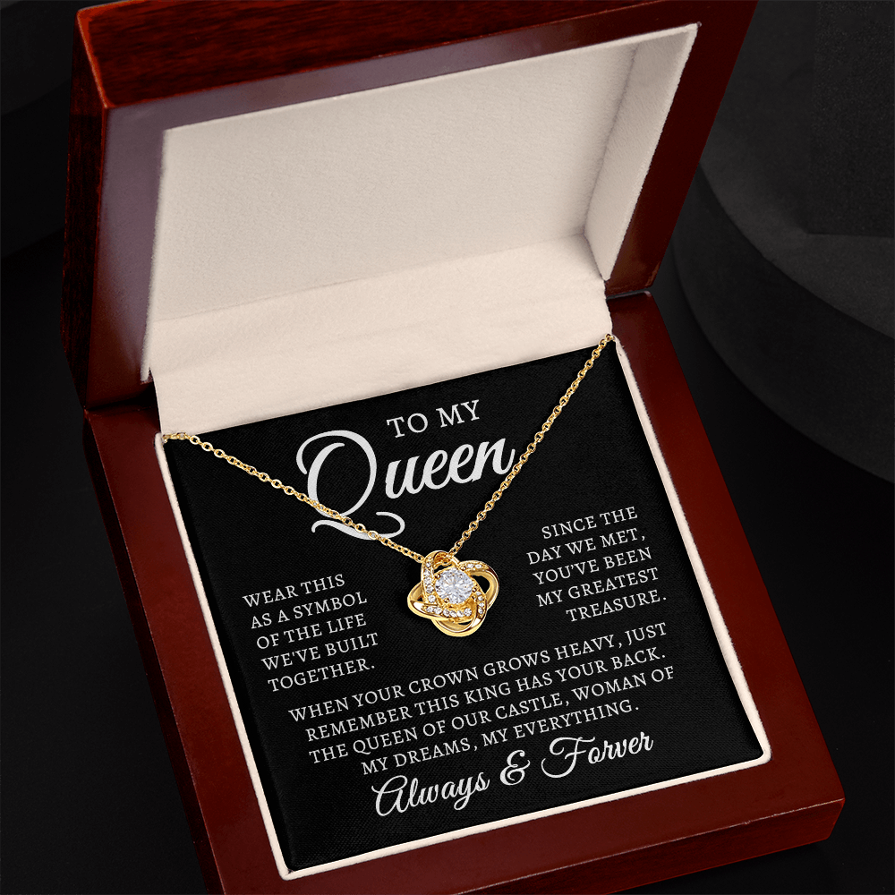 To My Queen | Queen Of Castle (Love Knot Necklace)