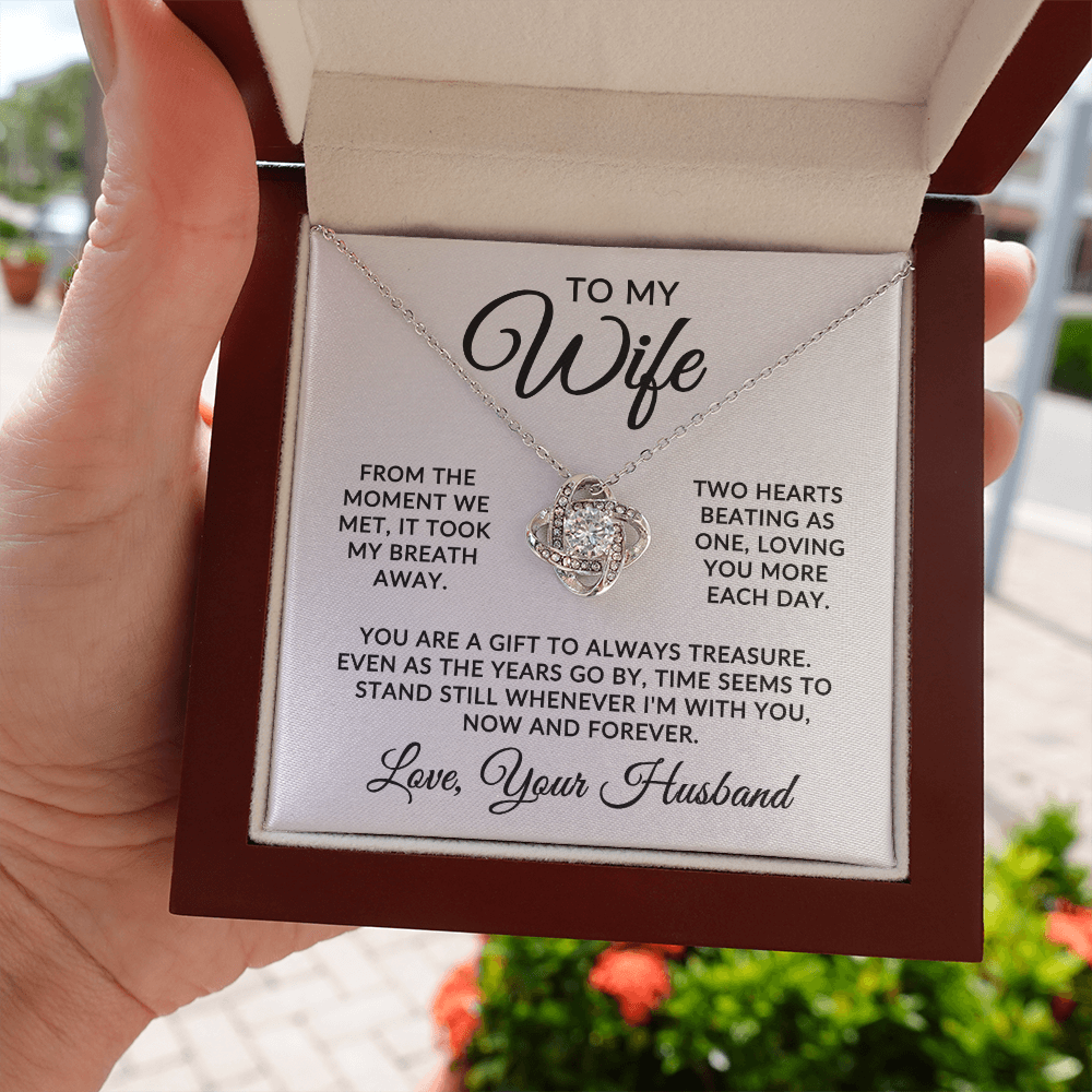To My Wife | At First Sight (Love Knot Necklace)